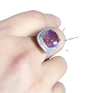 New Large Sparkling Pink Zirconia Diamonds Silver Plated Ring Band Gem Jewelry